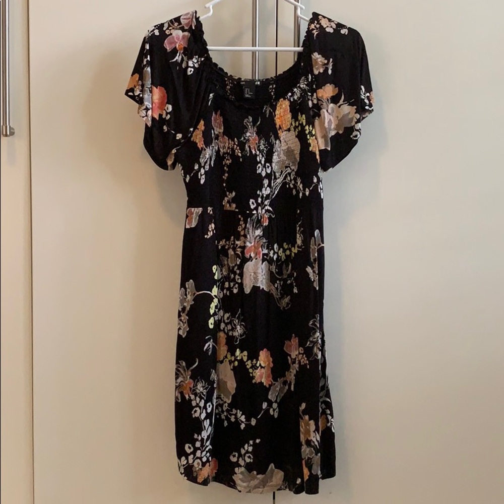 H&M MAMA Maternity Dress